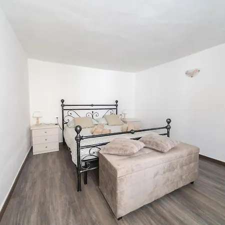 Σπίτι διακοπών New Rustic On Como, La Casa Del Borgo, Historic Village *